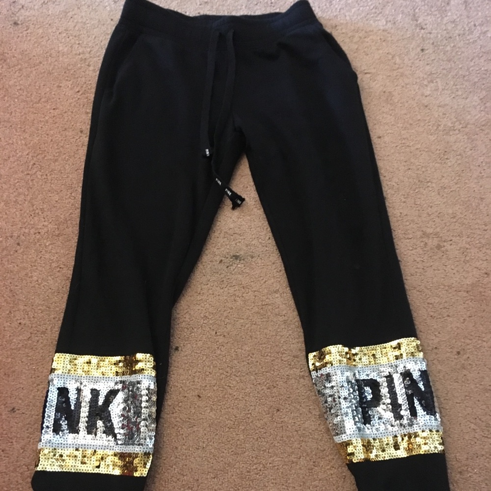 NWOT~ MAKE OFFER NEED GONE ASAP